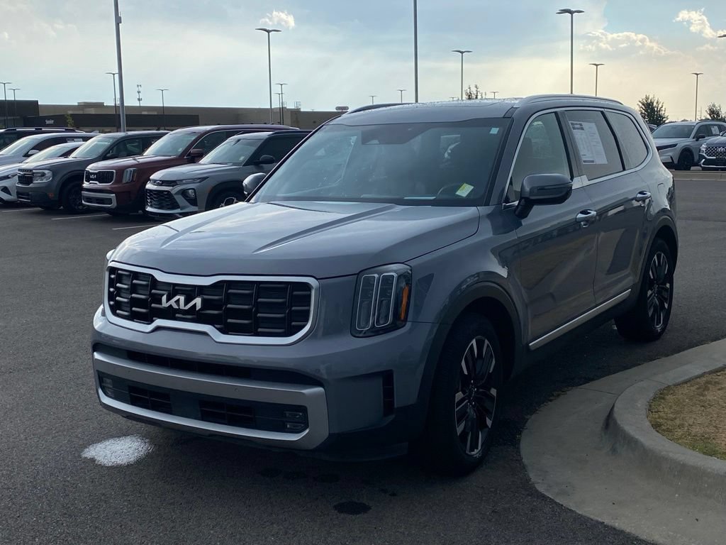 Used 2023 Kia Telluride SX Prestige AWD/4WD image 3