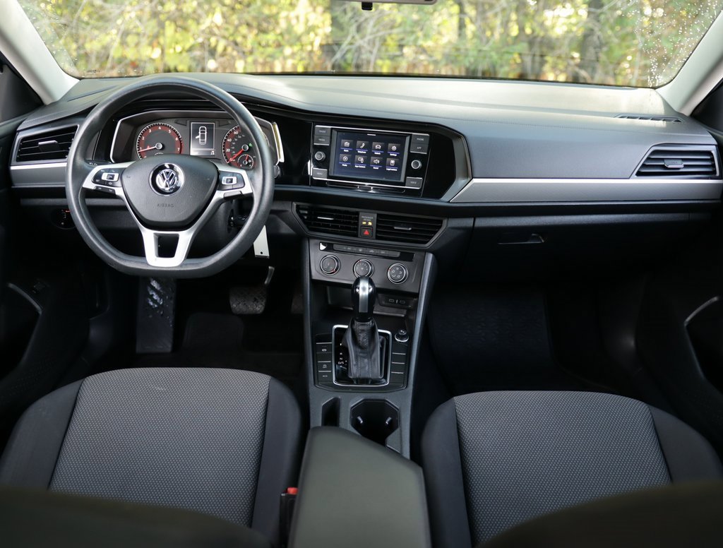 Used 2020 Volkswagen Jetta S w/ Driver Assistance Package image 17