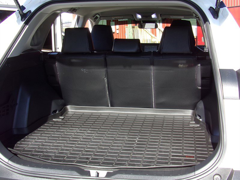 Used 2019 Toyota RAV4 LE AWD/4WD image 31