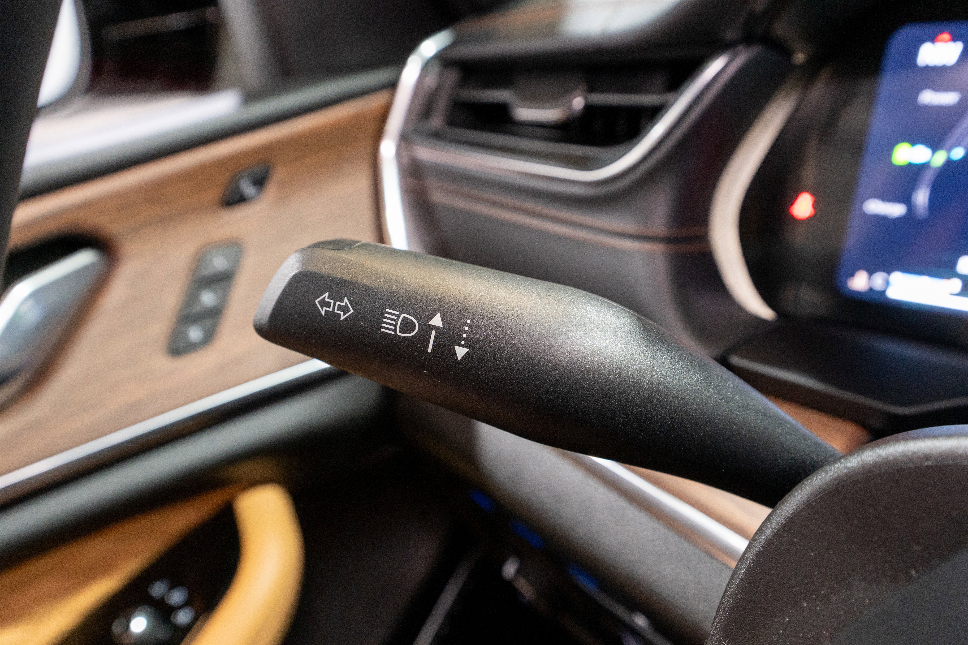 Used 2024 Jeep Grand Cherokee Summit w/ High Altitude Package AWD/4WD image 31