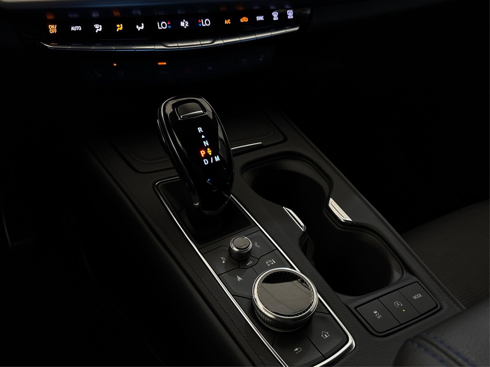 Certified 2024 Cadillac XT4 Sport image 30