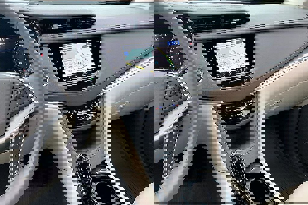 New 2026 Cadillac XT5 Premium Luxury w/ Driver Assist Package image 7