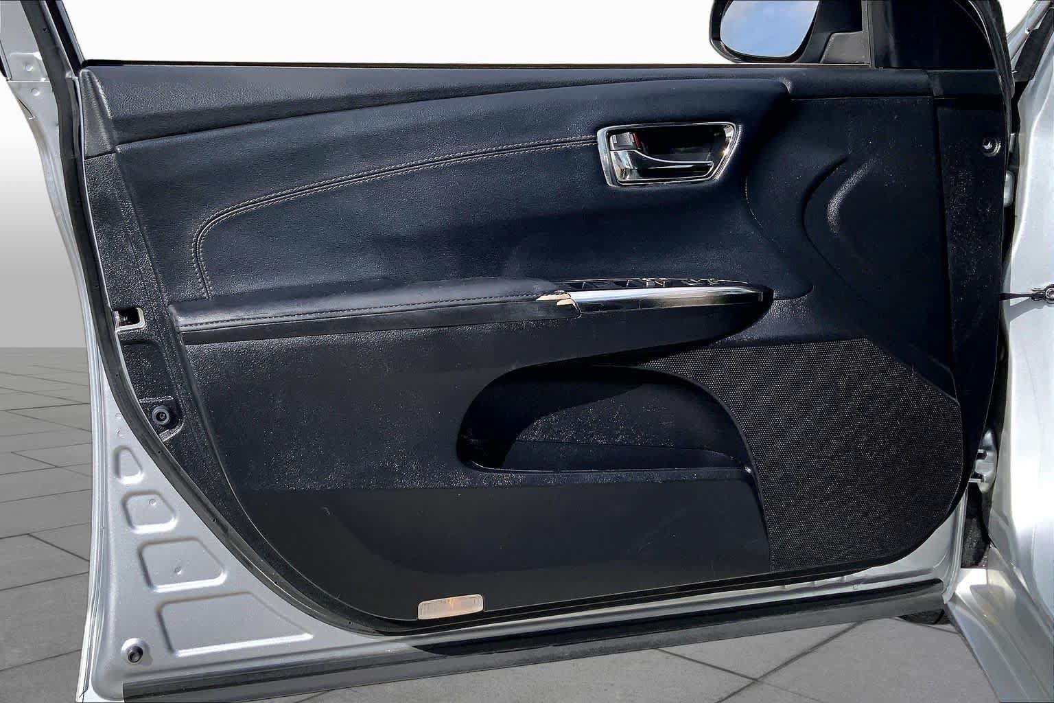 Used 2015 Toyota Avalon XLE FWD image 21