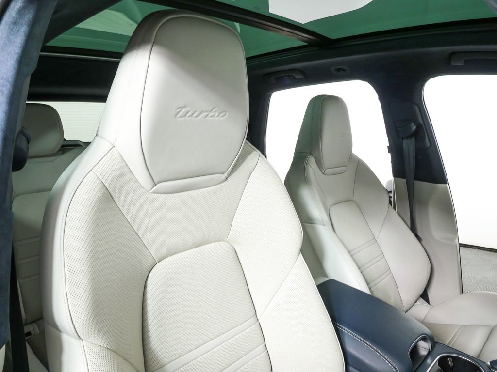 Certified 2021 Porsche Cayenne Turbo AWD/4WD image 25