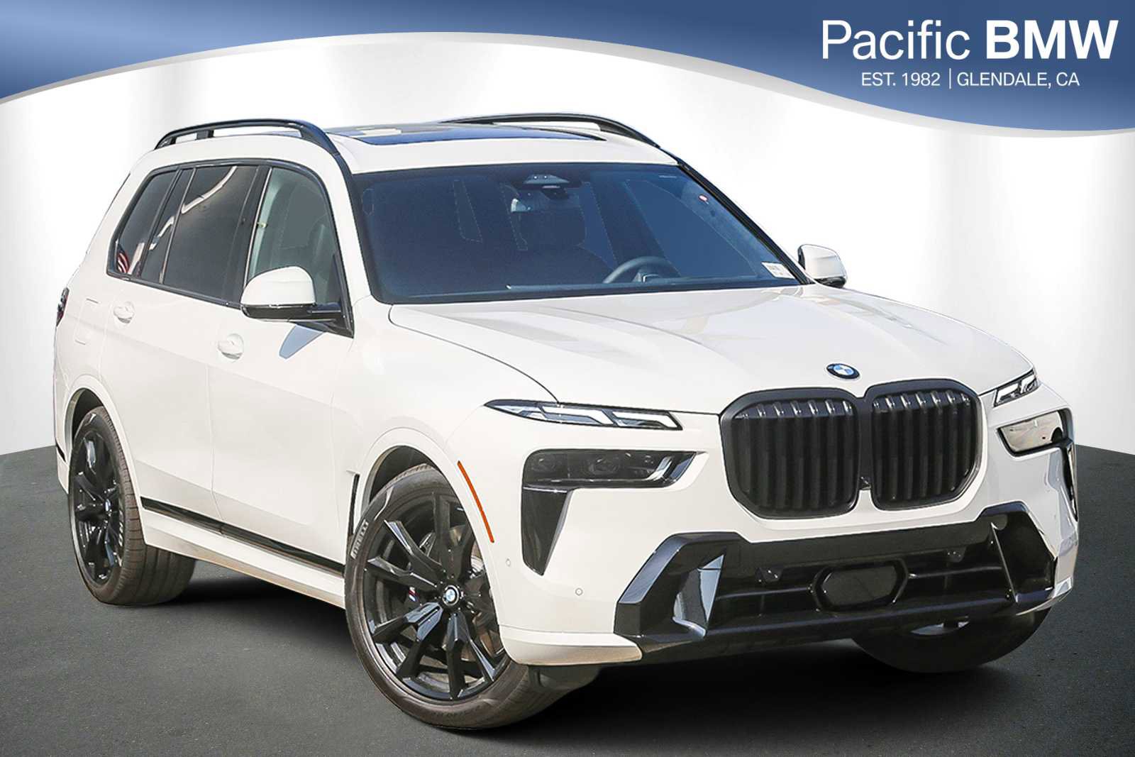 New 2026 BMW X7 xDrive40i w/ M Sport Package