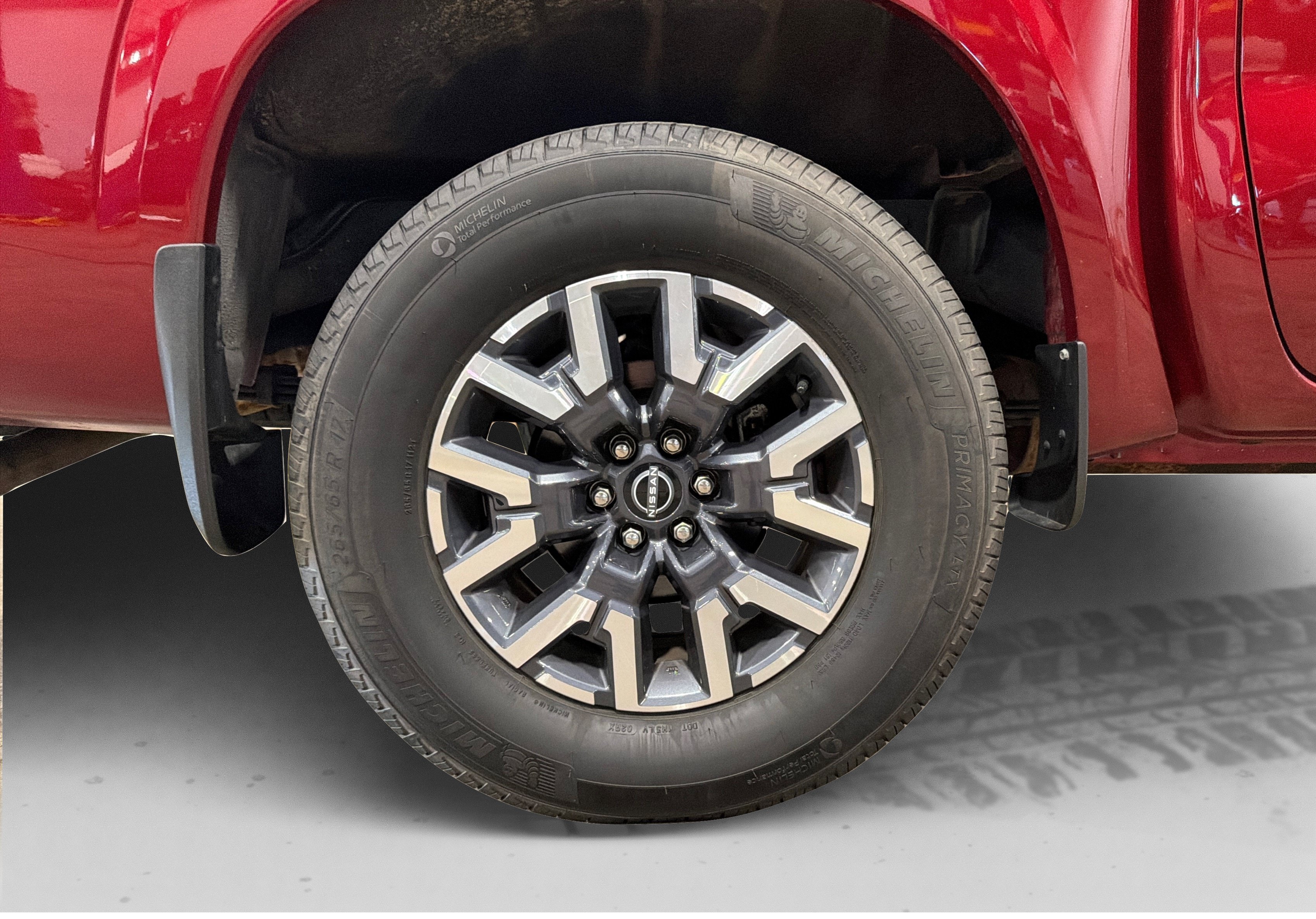 Used 2022 Nissan Frontier SV AWD/4WD image 51