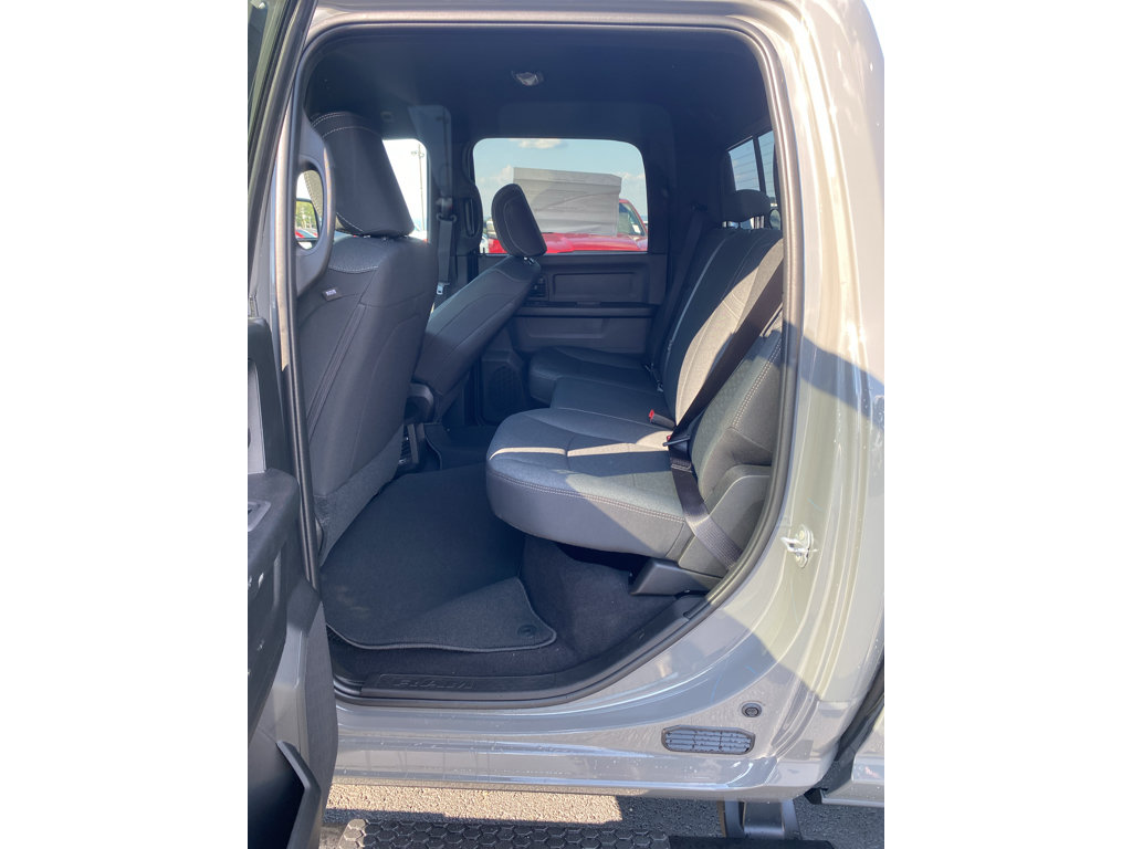 New 2027 RAM 3500 Tradesman AWD/4WD image 15