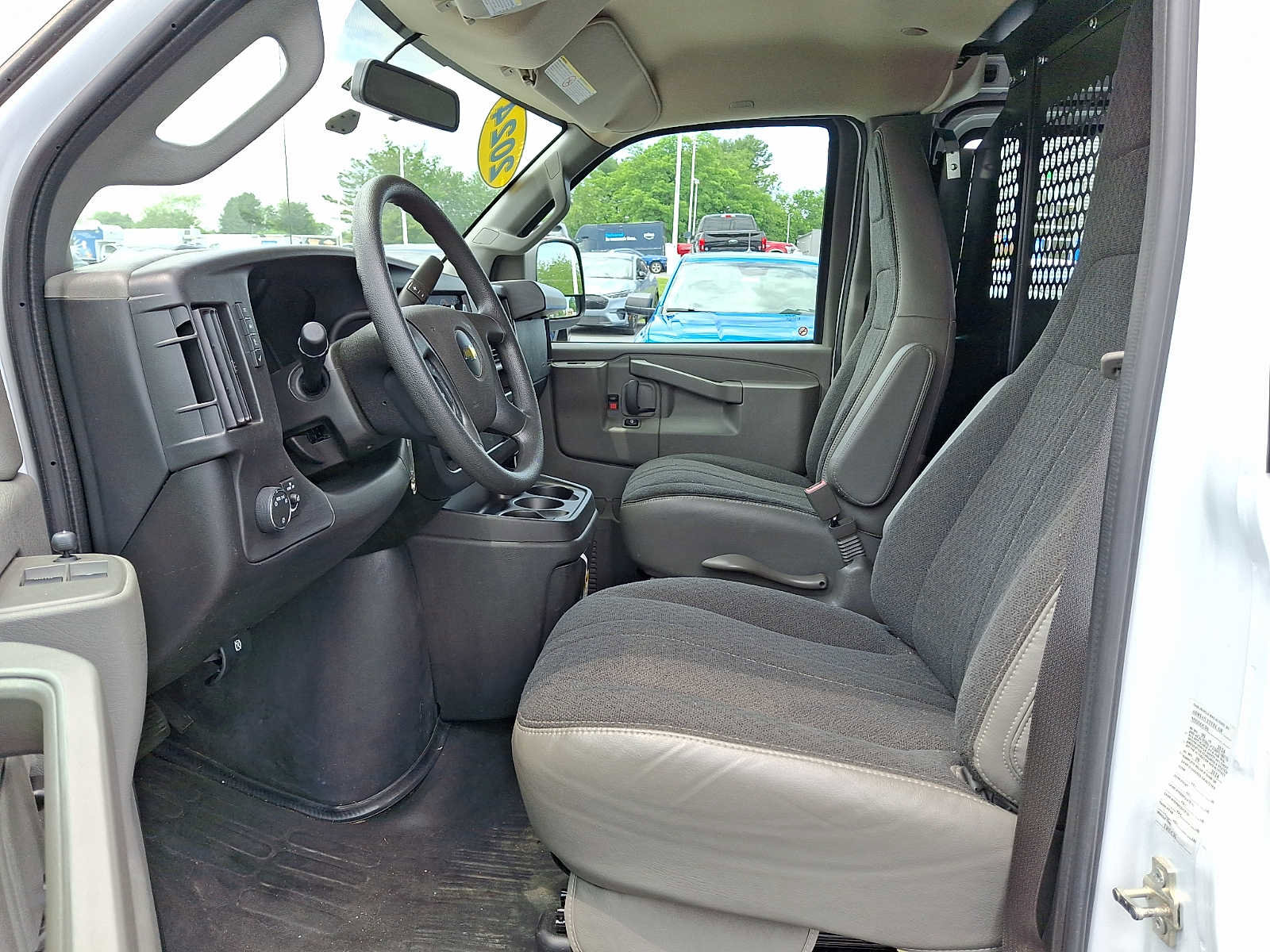 Used 2024 Chevrolet Express 2500 w/ Driver Convenience Package RWD image 12