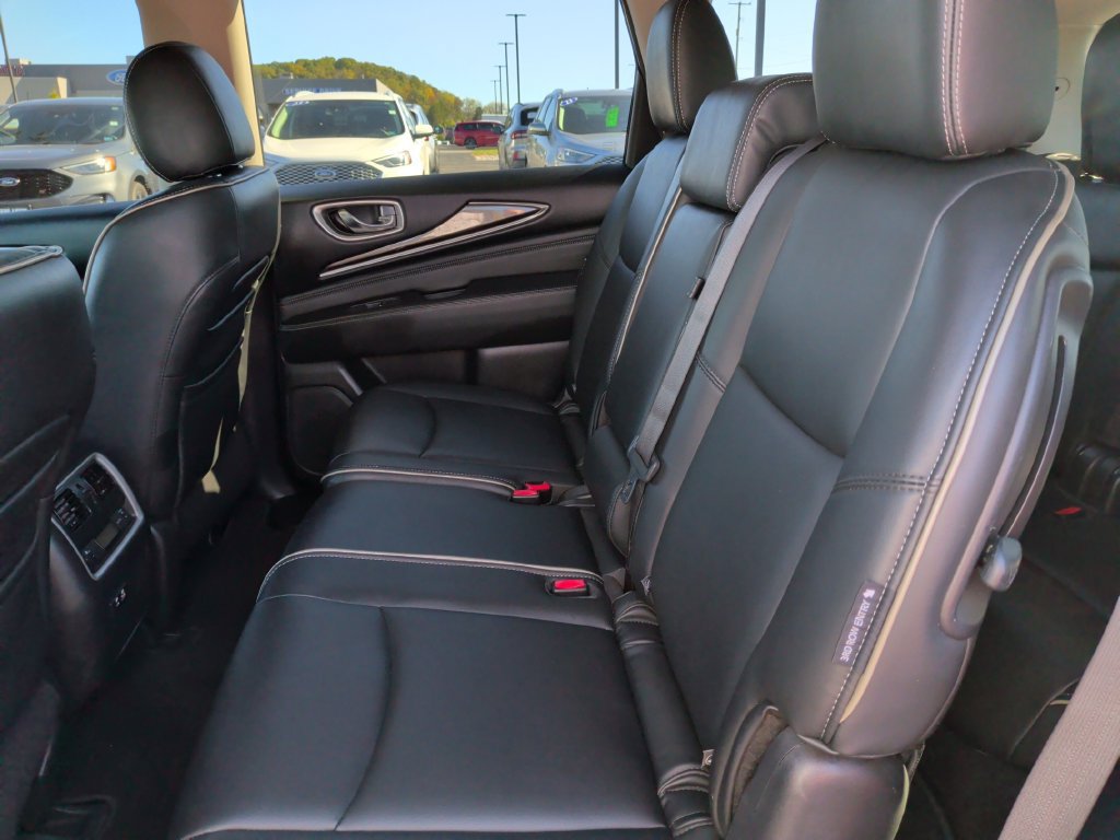 Used 2019 INFINITI QX60 Pure AWD/4WD image 11