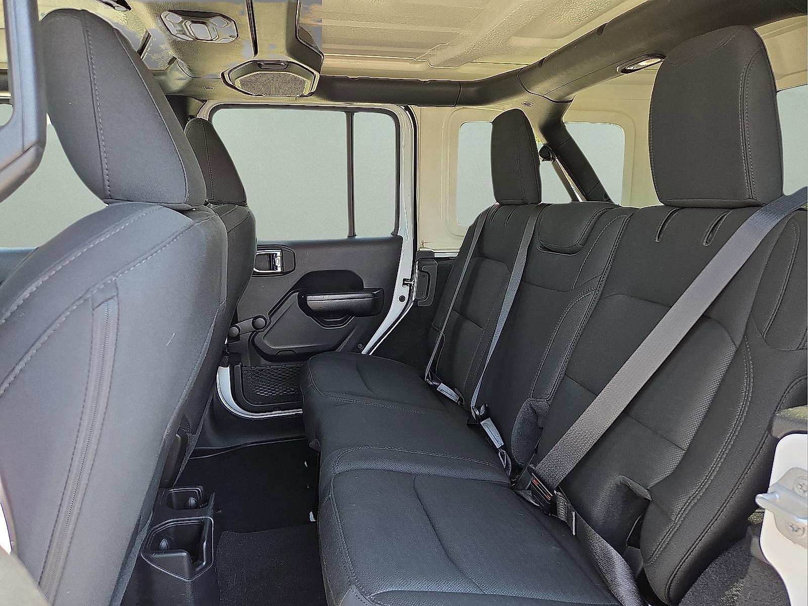 Used 2020 Jeep Wrangler Unlimited Sport image 10