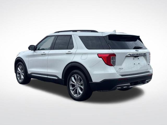 Certified 2023 Ford Explorer XLT w/ Equipment Group 202A RWD image 3