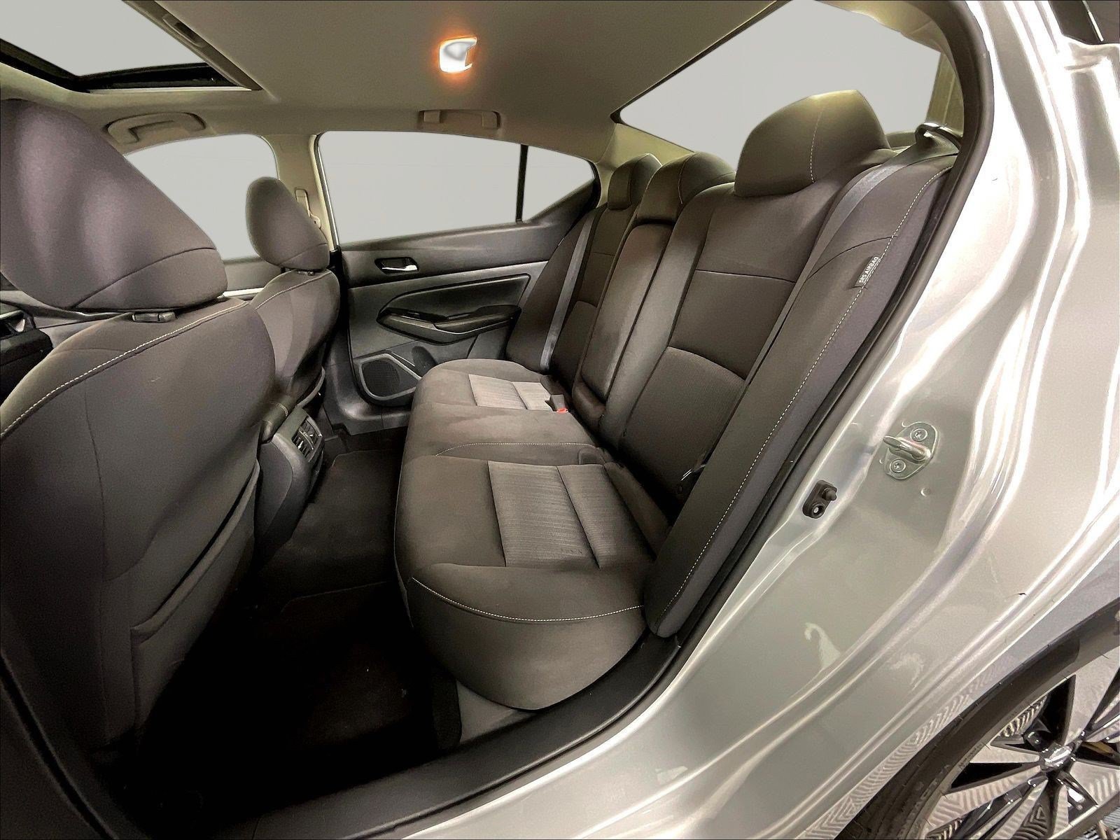 Used 2020 Nissan Altima 2.5 SV FWD image 21