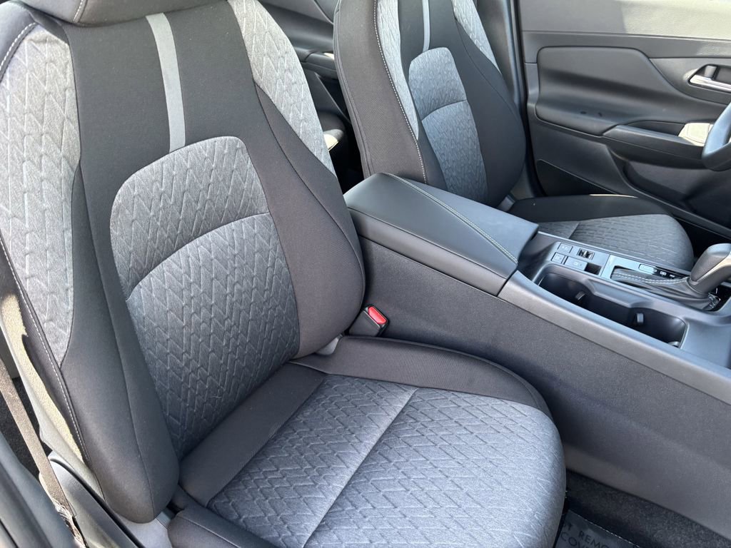 New 2026 Nissan Sentra SV w/ Floor Mat Package FWD image 8