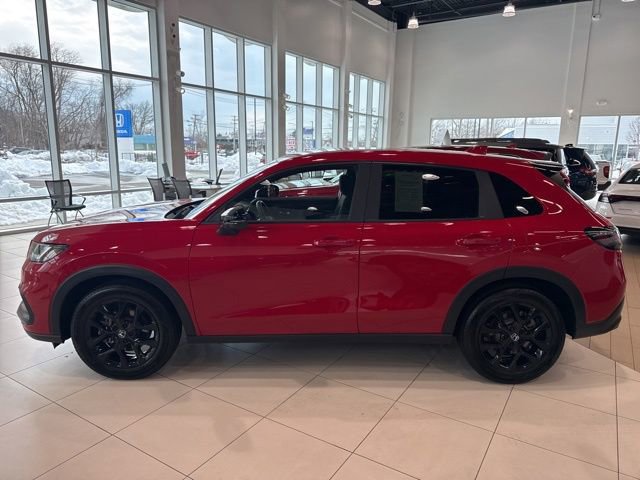 Certified 2025 Honda HR-V Sport image 5