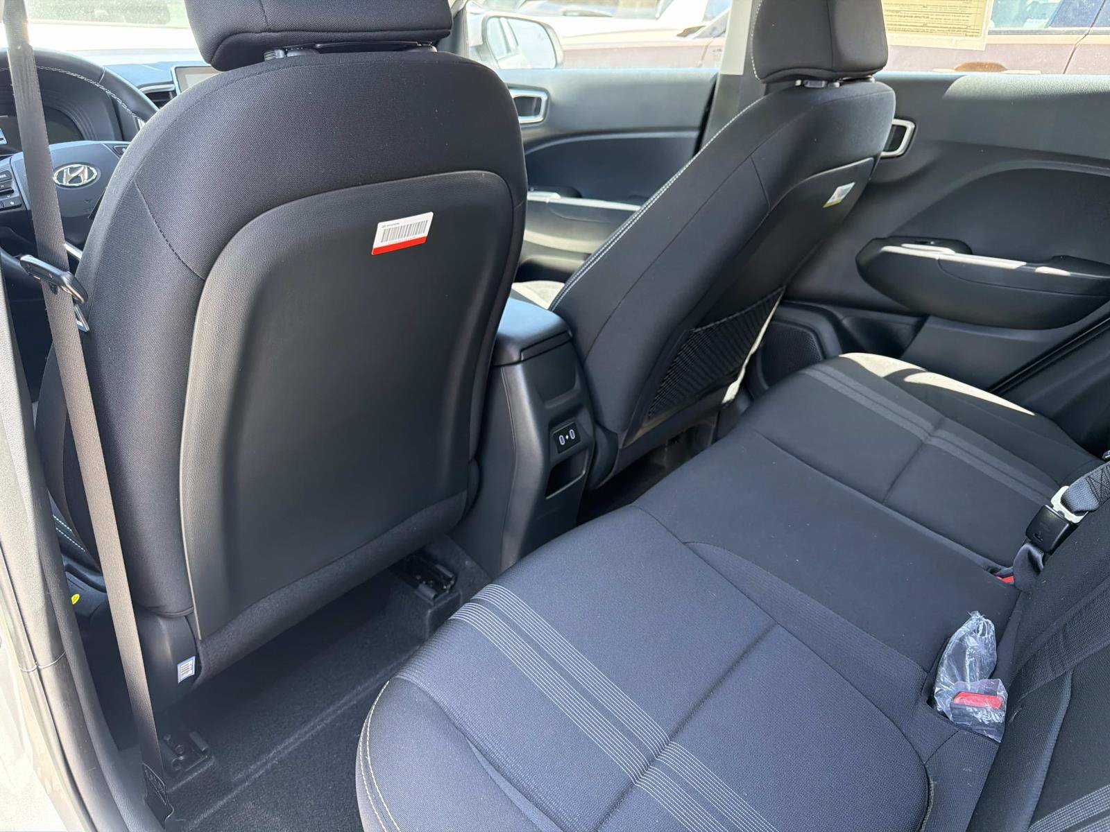 Certified 2026 Hyundai Venue SEL FWD image 11