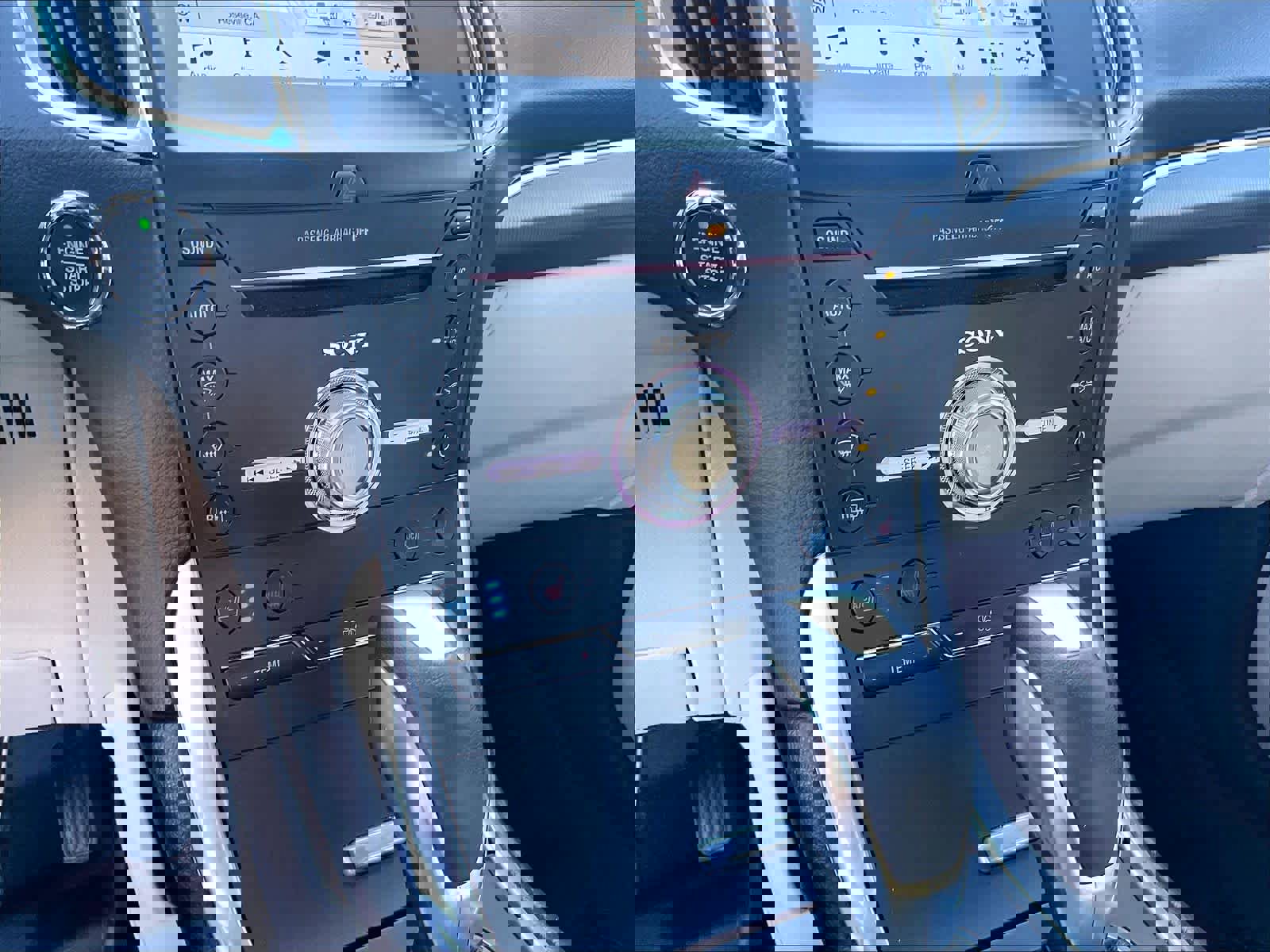 Used 2018 Ford Edge Titanium w/ Equipment Group 301A image 35