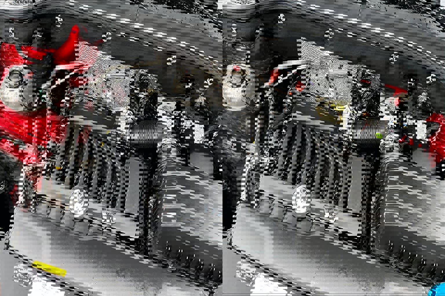 Certified 2022 Volkswagen Atlas Cross Sport SE w/ Black Wheel Package image 30