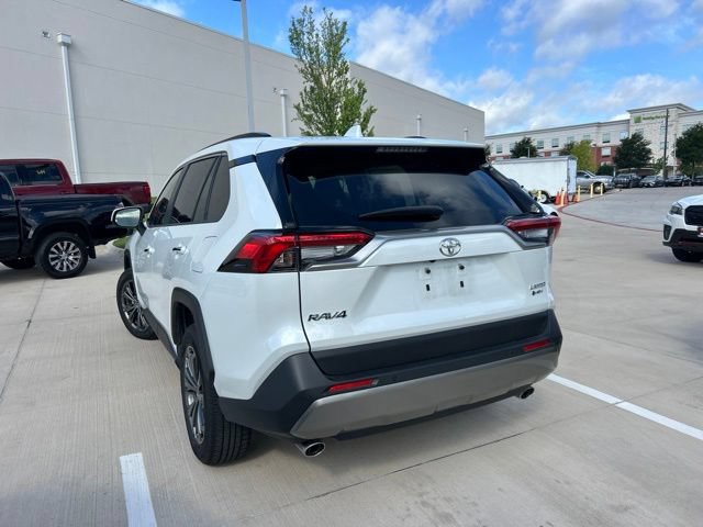 Used 2025 Toyota RAV4 Limited w/ Advanced Technology Package AWD/4WD image 6