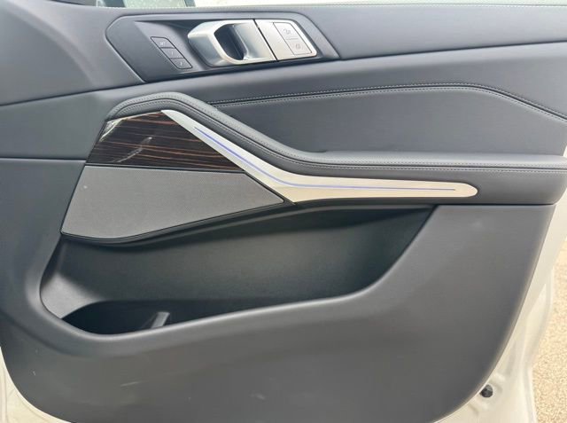 Certified 2026 BMW X7 xDrive40i image 28