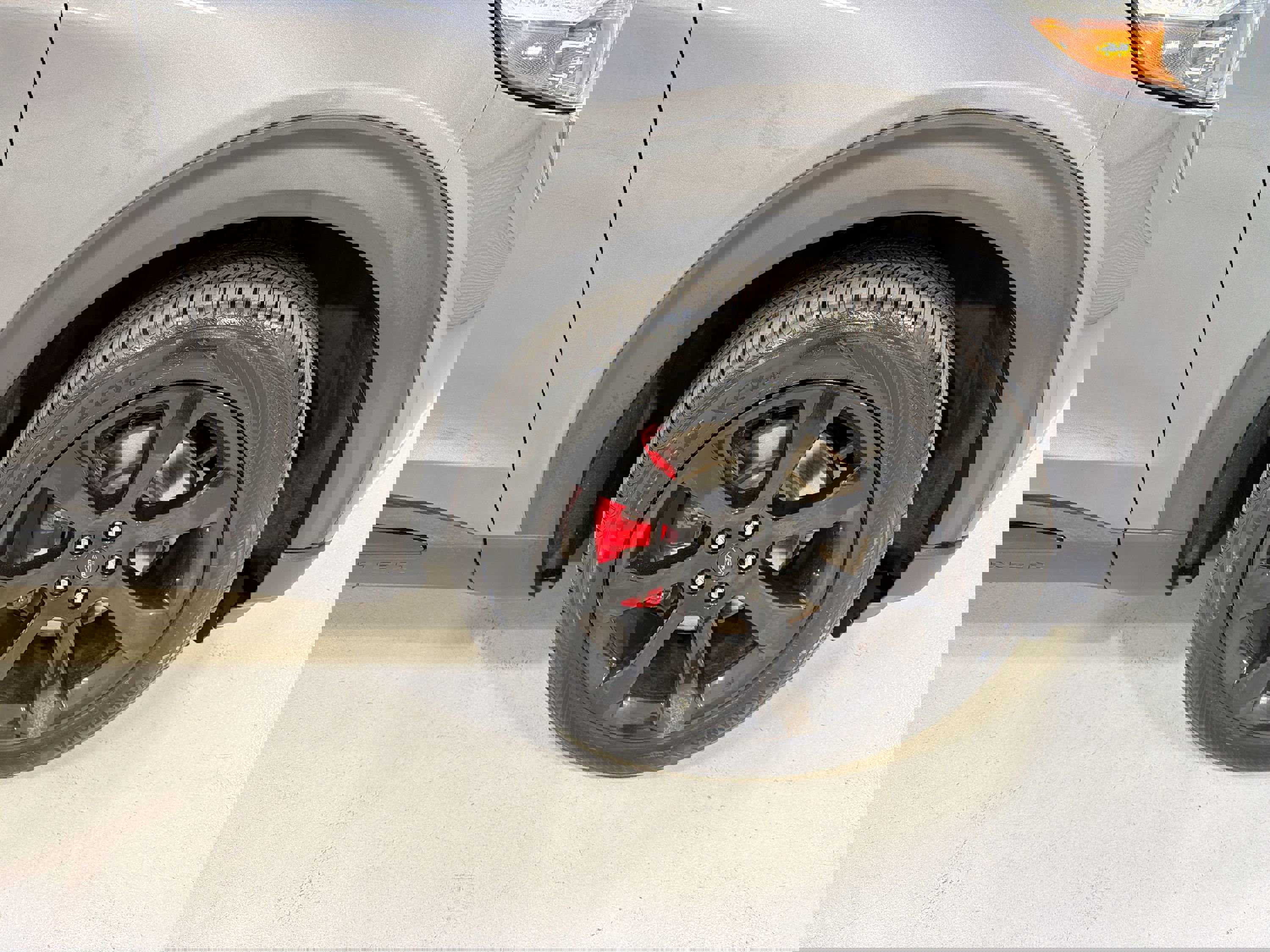 Used 2022 Ford Explorer ST w/ Equipment Group 401A image 31