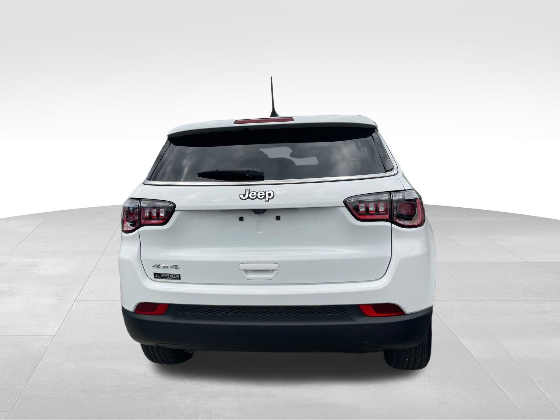 Used 2025 Jeep Compass Sport AWD/4WD image 7