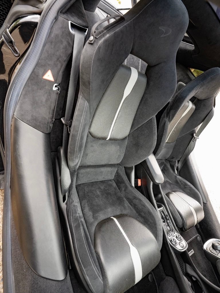 Used 2017 McLaren 570S RWD image 48