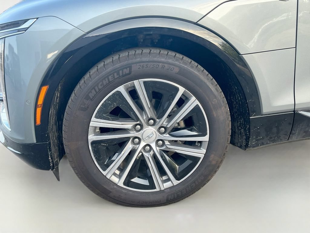 Used 2026 Cadillac Lyriq Luxury RWD image 31