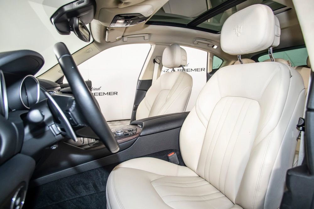 Used 2017 Maserati Levante S image 15