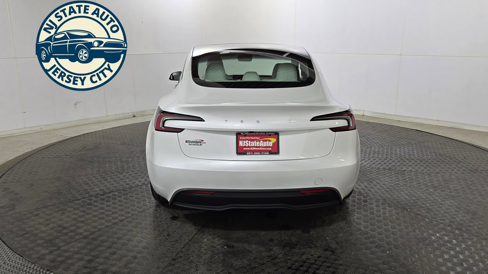 Used 2025 Tesla Model 3 Long Range RWD image 12