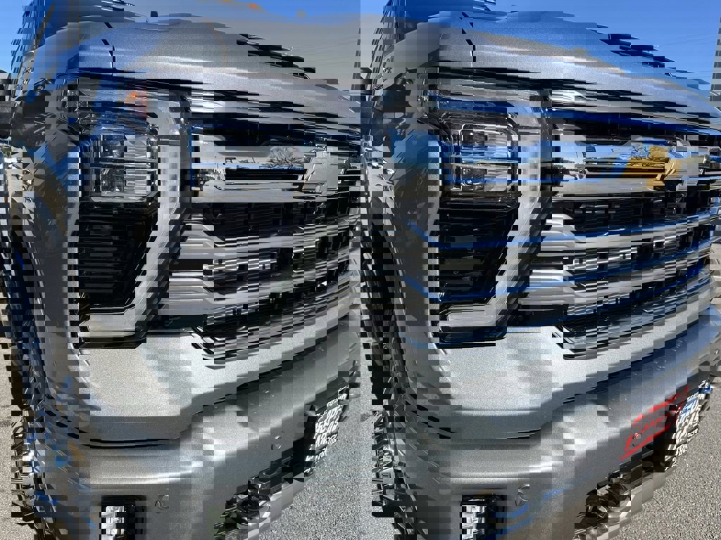 New 2026 Chevrolet Silverado 3500 High Country w/ Technology Package image 10