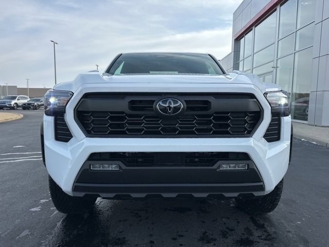 New 2026 Toyota Tacoma TRD Off-Road image 2
