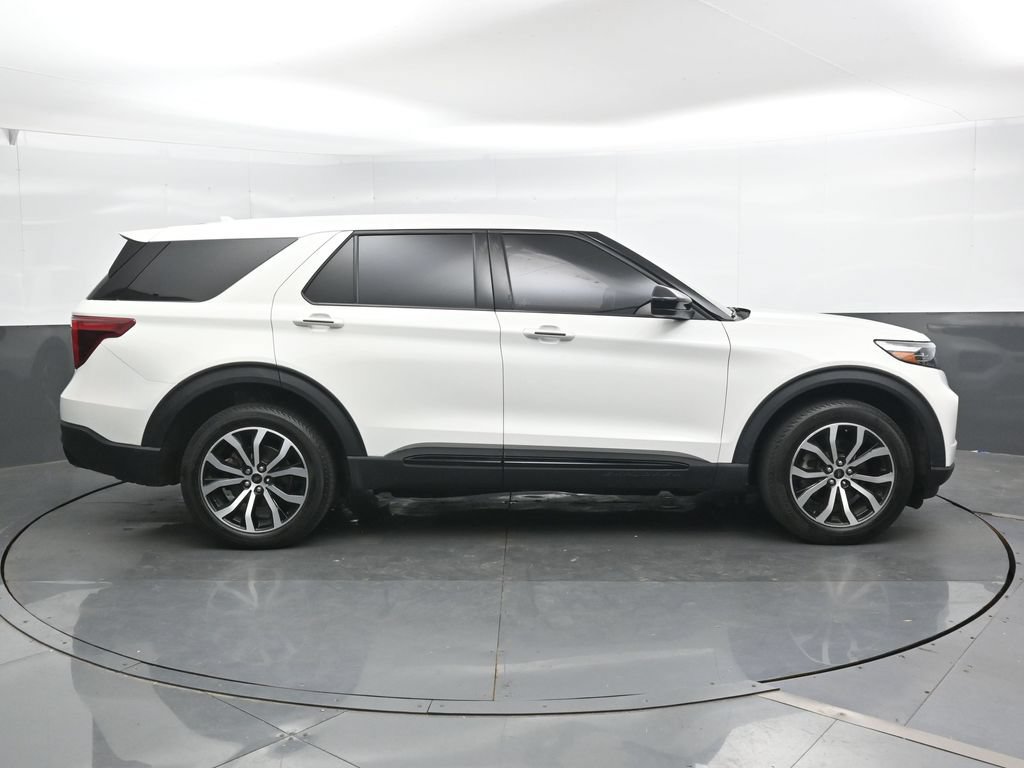Used 2022 Ford Explorer ST AWD/4WD image 5