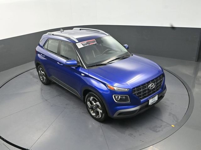 Used 2022 Hyundai Venue Limited FWD image 12