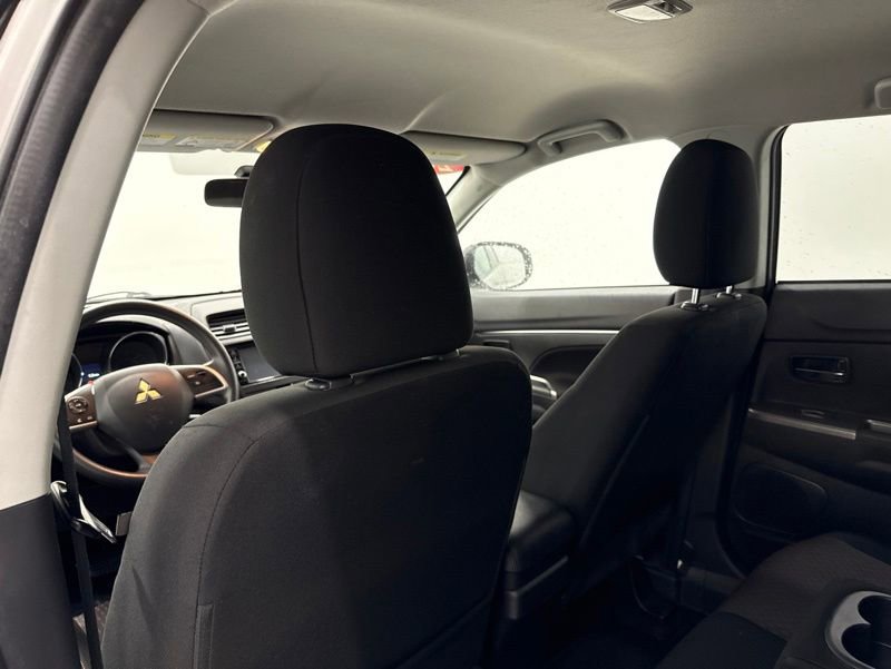 Used 2019 Mitsubishi Outlander Sport ES AWD/4WD image 14