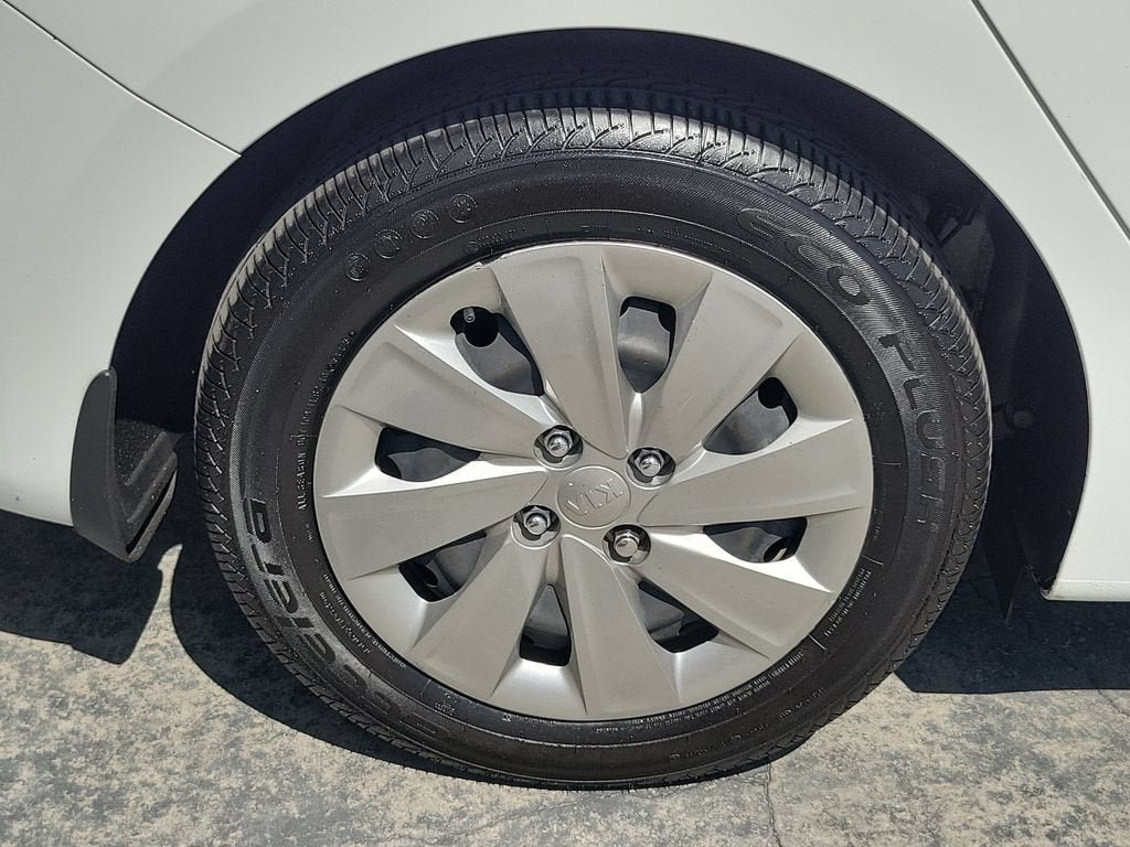 Used 2018 Kia Rio S FWD image 6