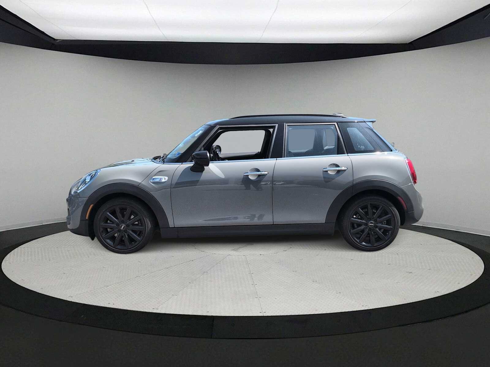 Used 2020 MINI Cooper S w/ Storage Package FWD image 5