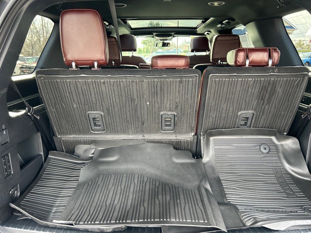 Used 2023 Ford Expedition Limited image 16