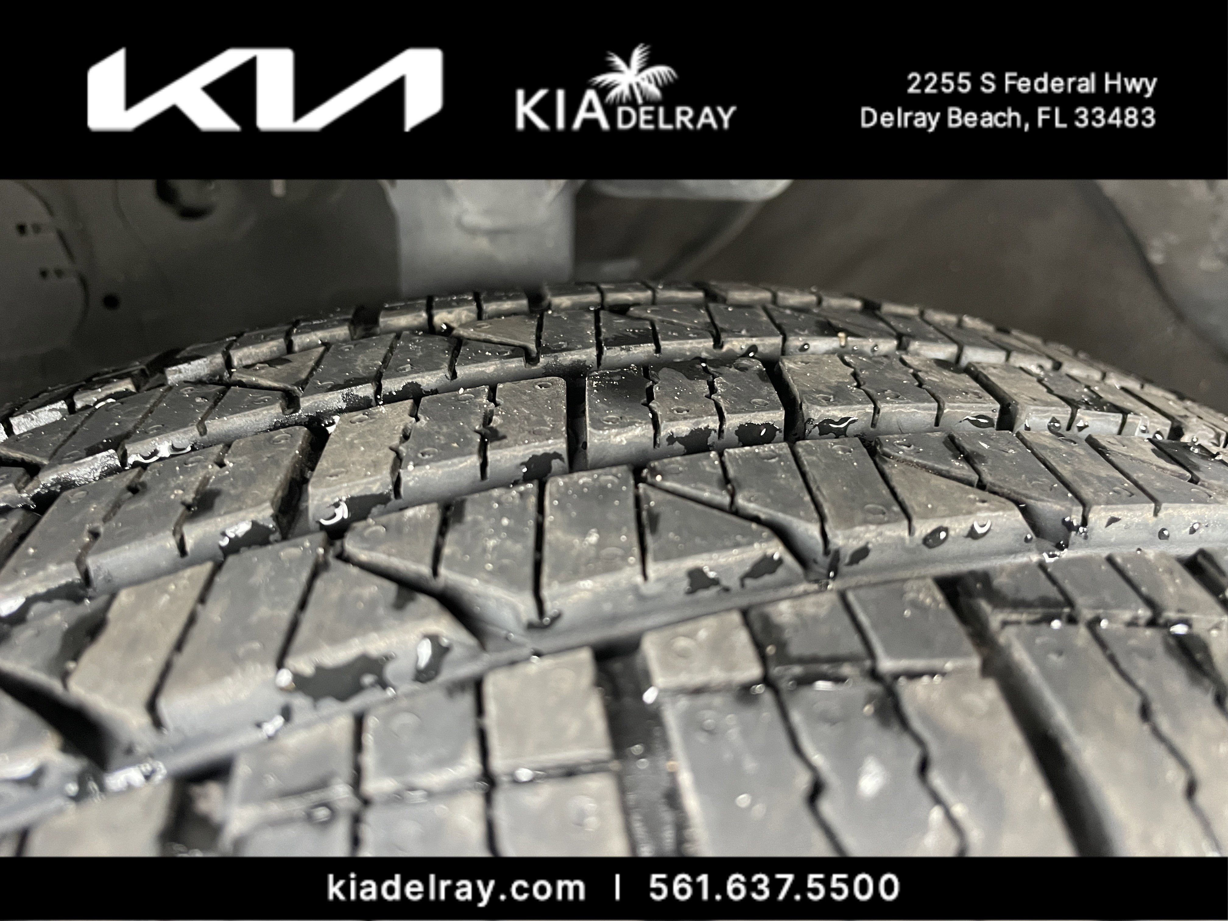 Certified 2022 Kia Niro EX image 34