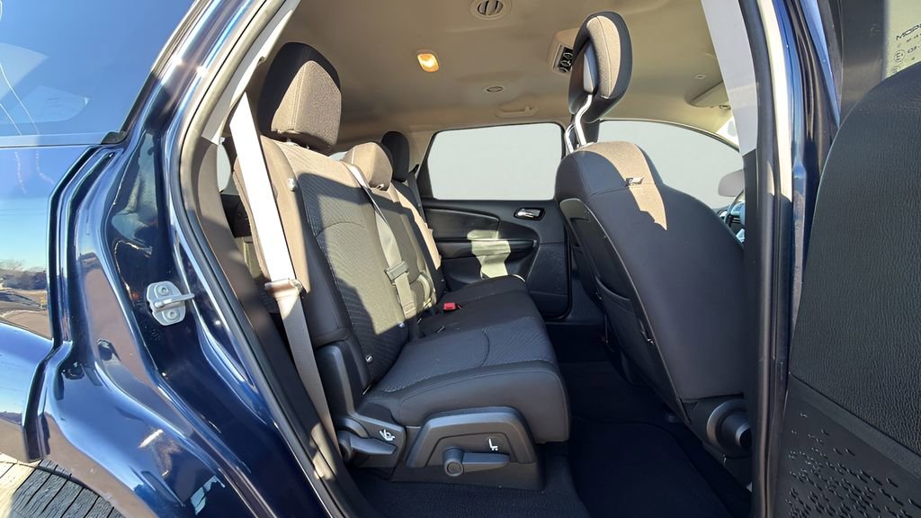 Used 2020 Dodge Journey SE w/ SE Popular Equipment Group image 12