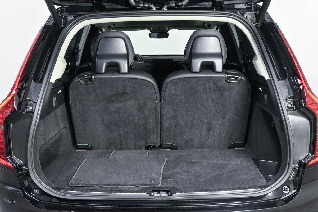 Certified 2026 Volvo XC90 B6 Ultra AWD/4WD image 34