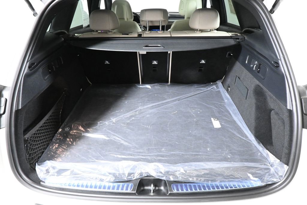 Certified 2026 Mercedes-Benz GLC 300 4MATIC image 34