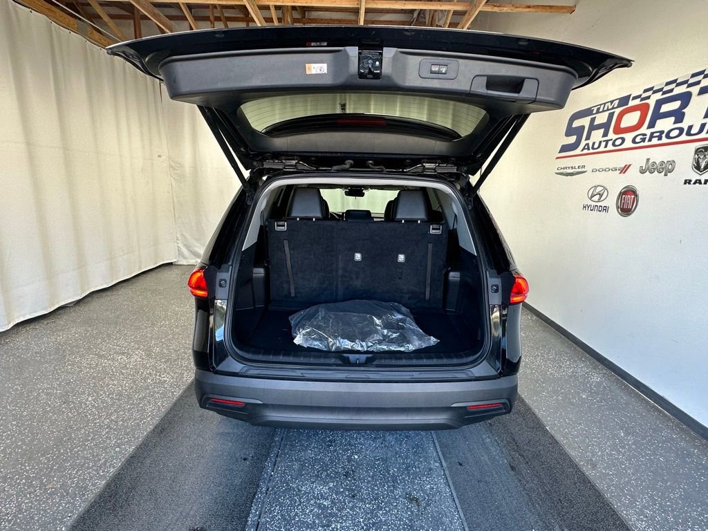 Used 2024 Toyota Grand Highlander XLE image 8