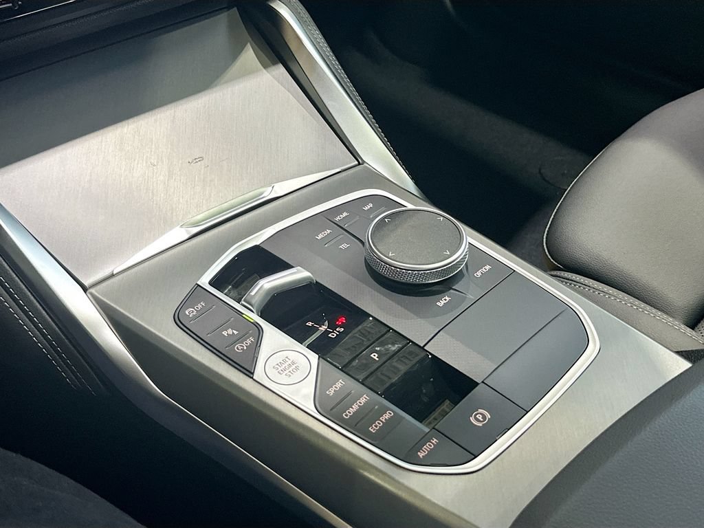 New 2026 BMW 430i xDrive w/ M Sport Package AWD/4WD image 17