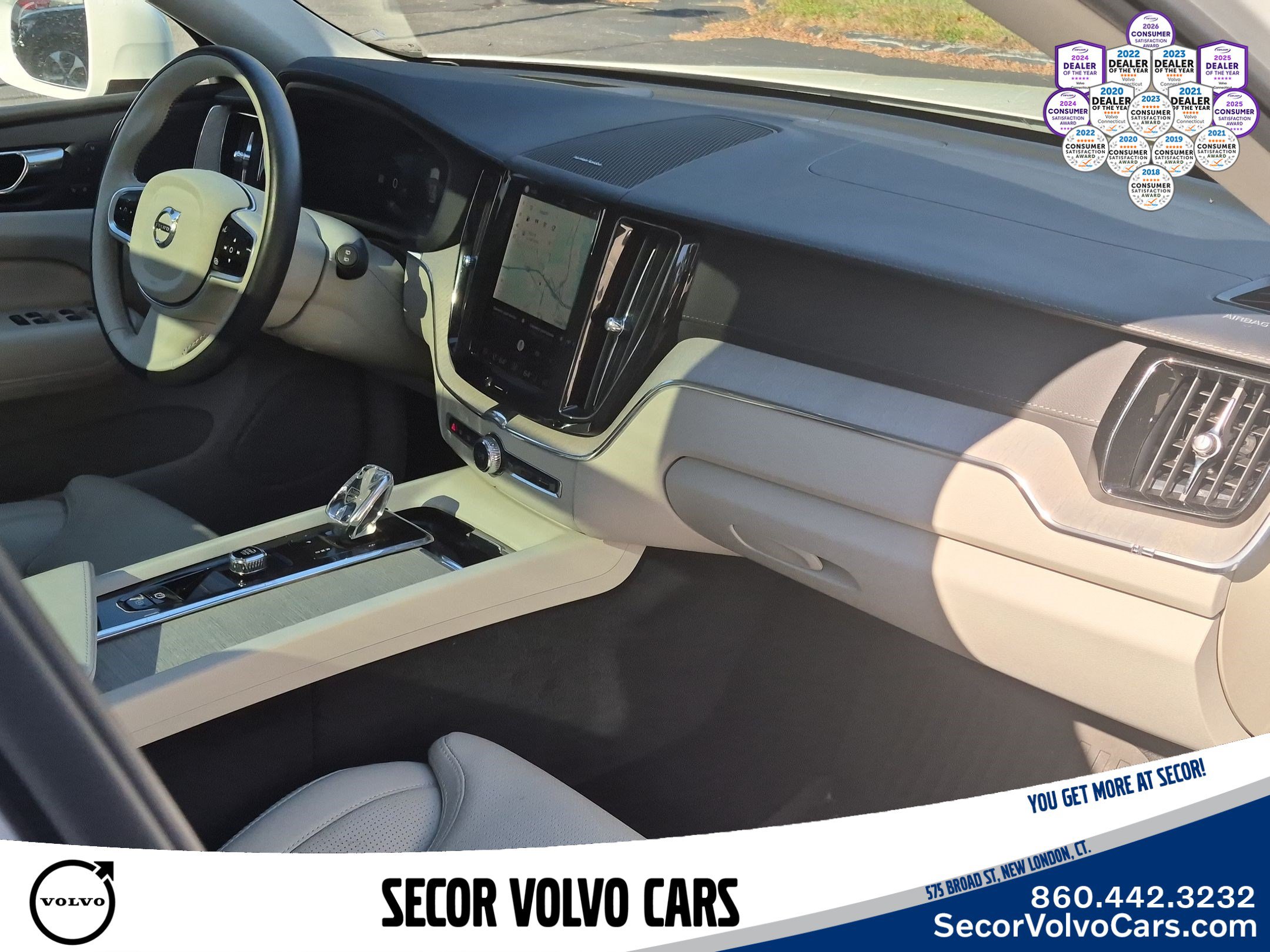 Used 2022 Volvo XC60 B5 Inscription w/ Advanced Package AWD/4WD image 23
