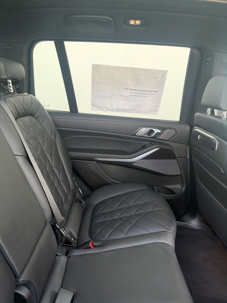 New 2026 BMW X7 xDrive40i w/ M Sport Package image 28