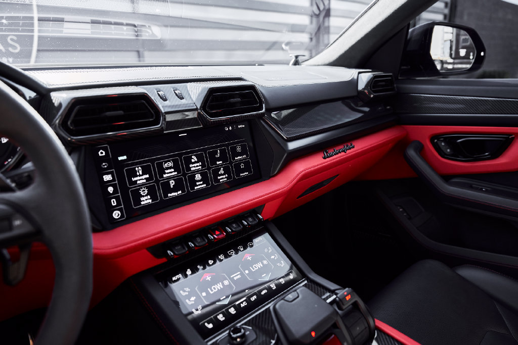 Used 2025 Lamborghini Urus S AWD/4WD image 63
