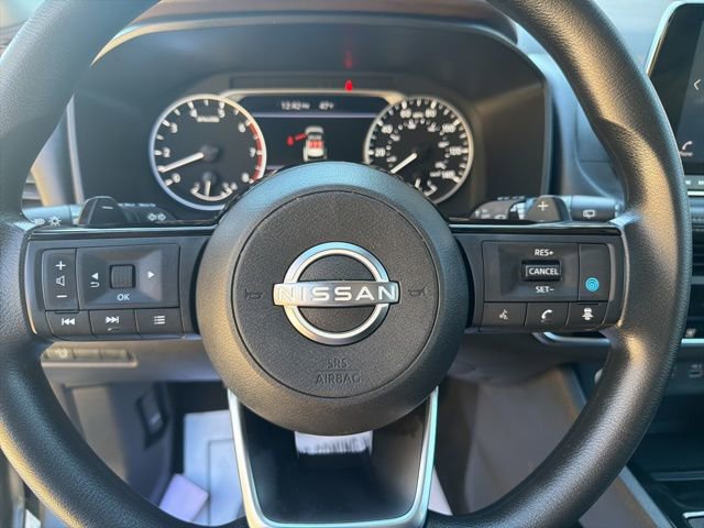 Used 2023 Nissan Rogue SV image 19