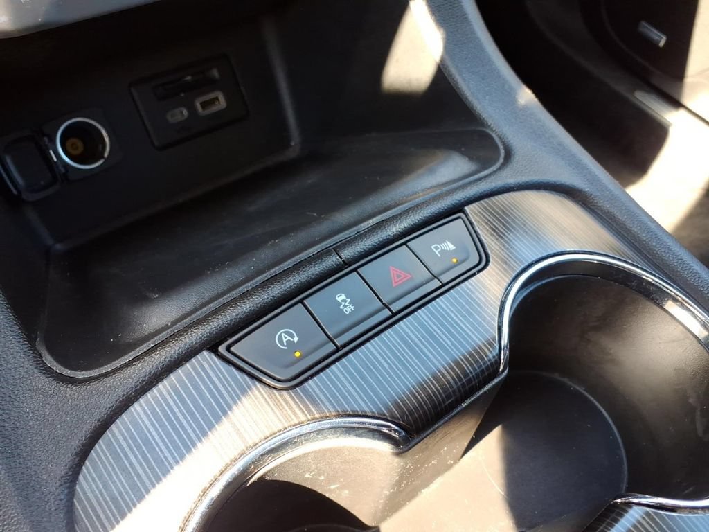 Used 2021 GMC Acadia SLT w/ Preferred Package AWD/4WD image 24