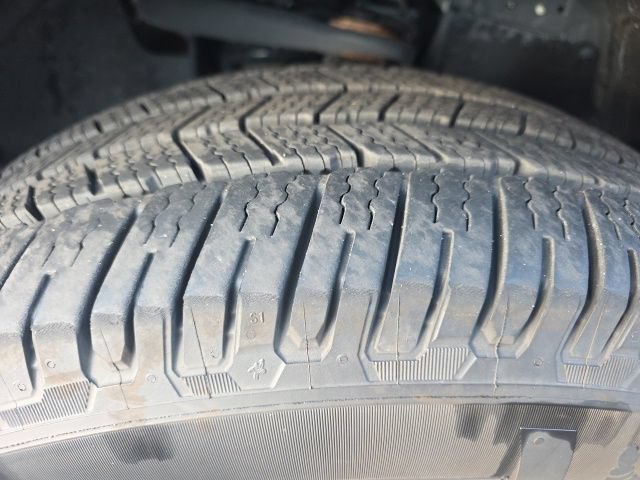 Used 2020 Toyota Sequoia Platinum AWD/4WD image 11