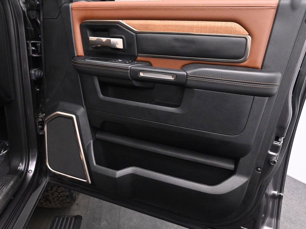 Used 2021 RAM 3500 Limited image 21